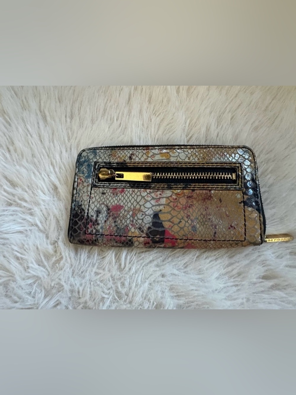 Tory Burch Steffi Multicolor Snake Print zip around Wallet